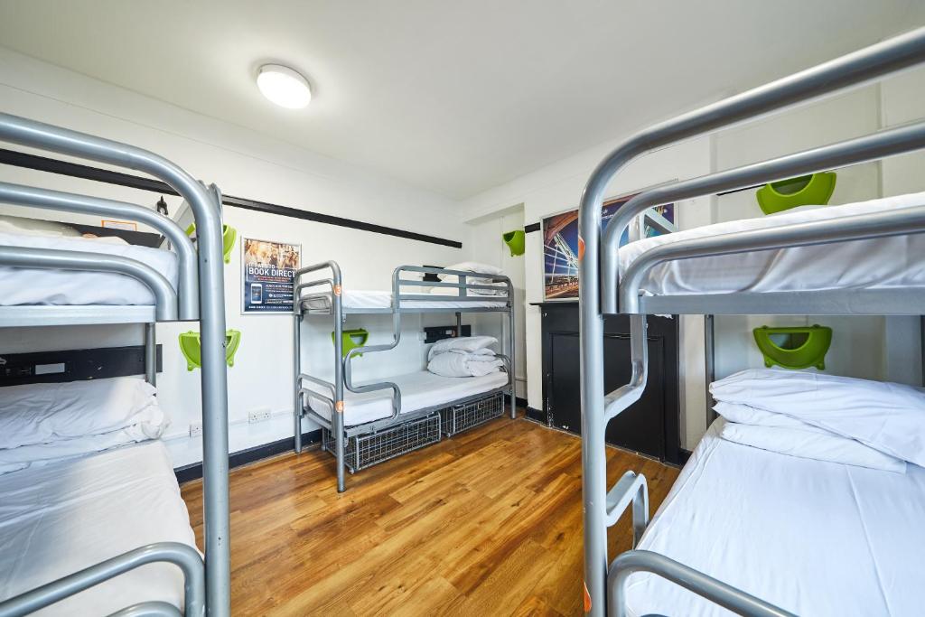 Female-only Dorm